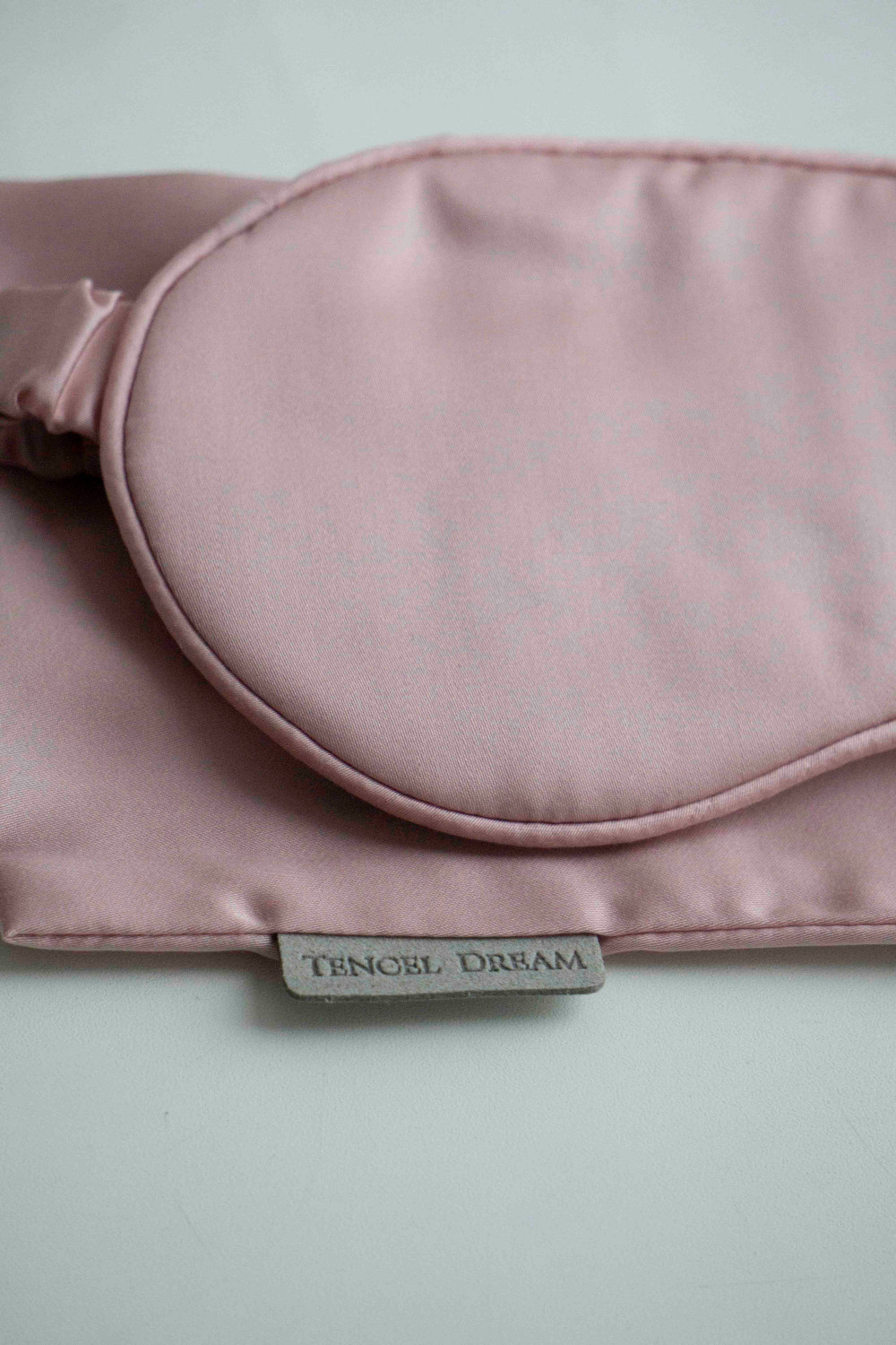 Маска для сна из тенселя Лотос