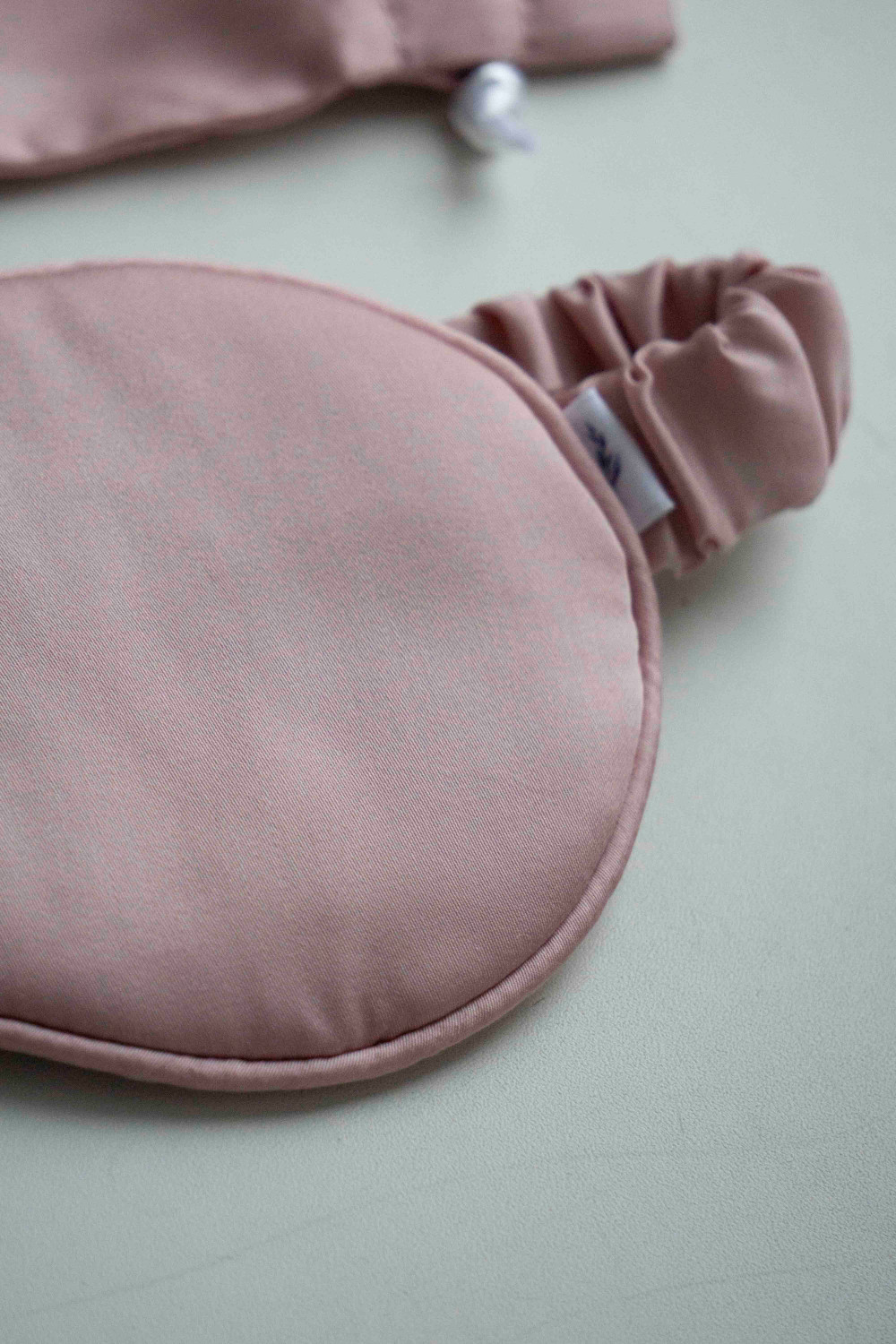 Маска для сна из тенселя Лотос