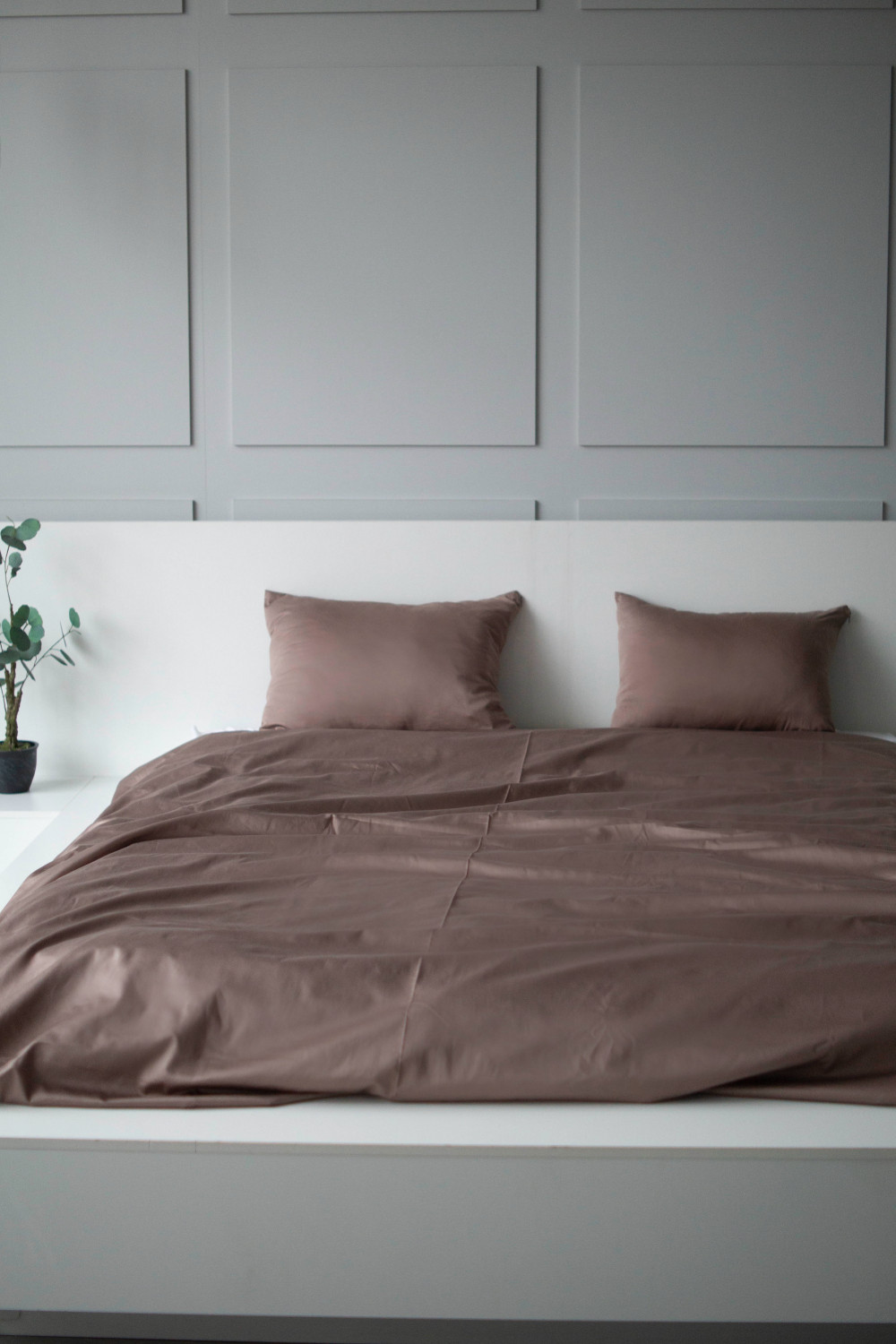 Евро комплект постельного белья из сатина, оттенок кофейный