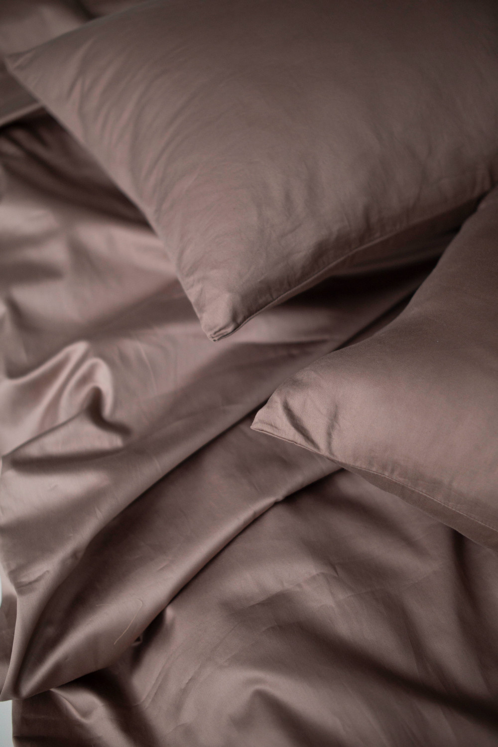 Евро комплект постельного белья из сатина, оттенок кофейный